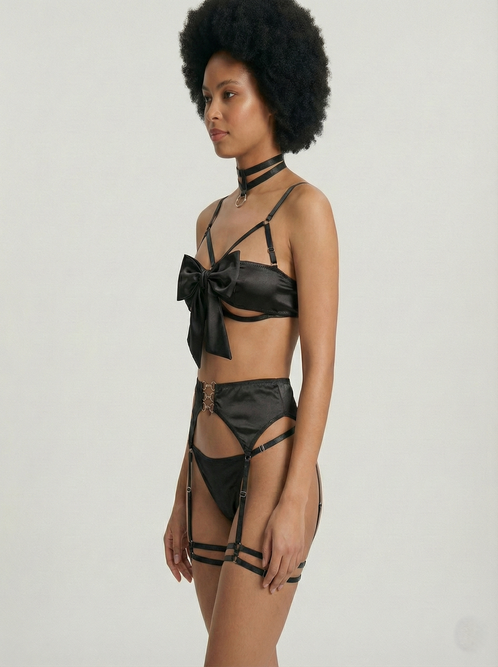 Orivea Obsidian Lace 5-Piece Garter Set - Black Edition