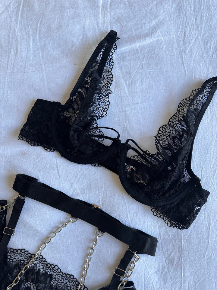 Orivea Midnight Strappy Essence - 3-Piece Noir Geometric Garter Set